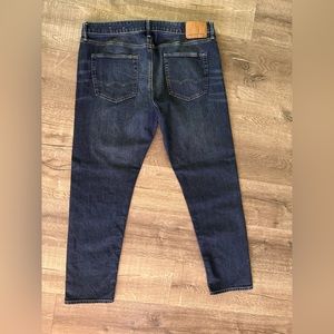 AE Jeans